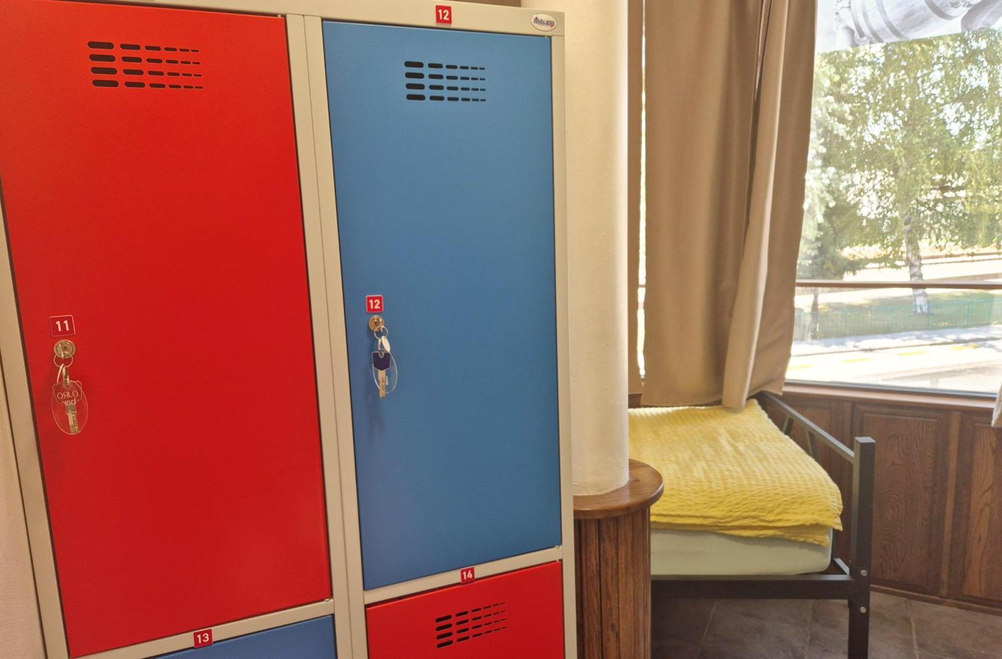 Bled Lesce Station Rooms And Beds المظهر الخارجي الصورة