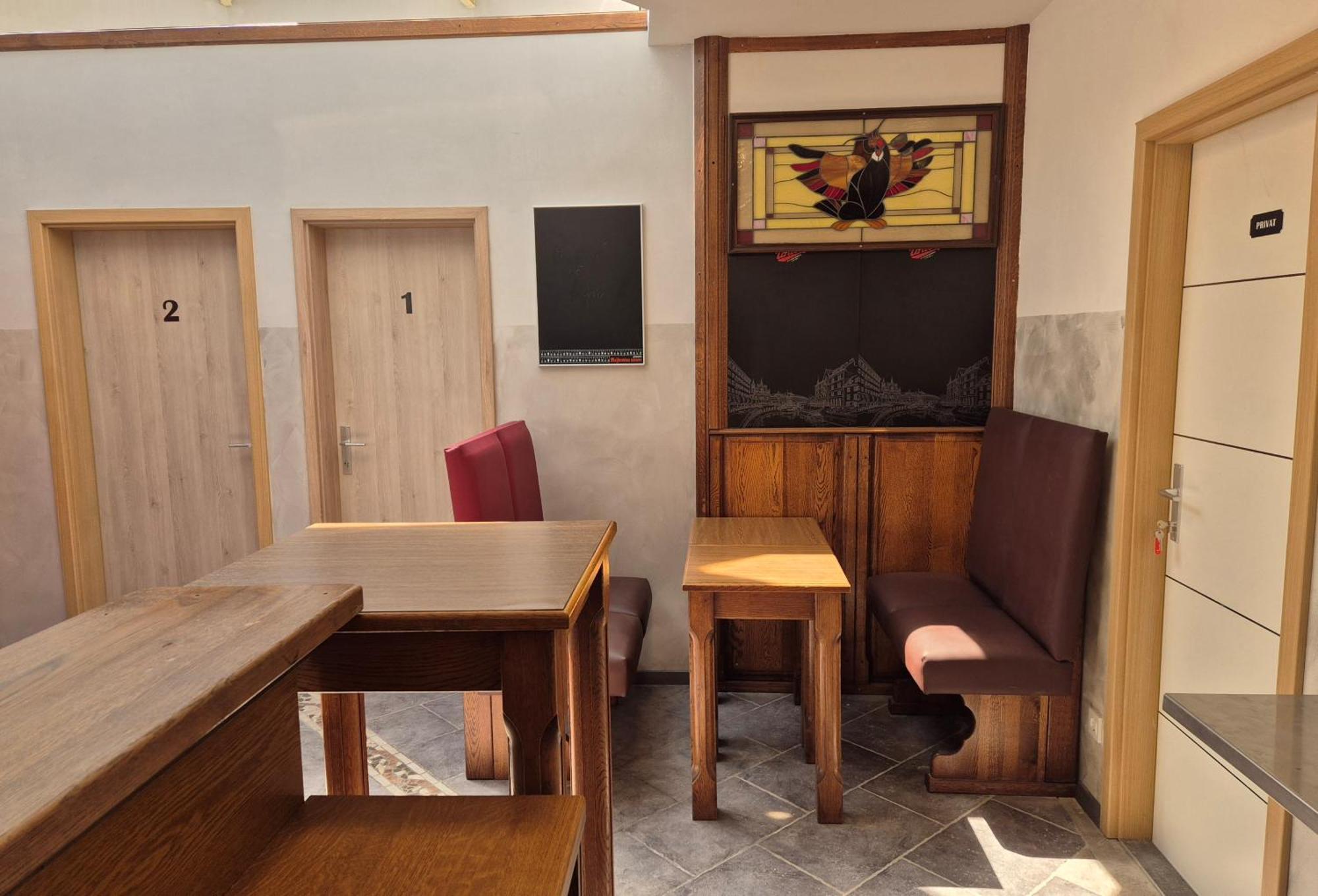 Bled Lesce Station Rooms And Beds المظهر الخارجي الصورة